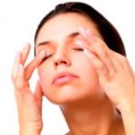 Как улучшить зрение с помощью маски для расслабления мышц лица